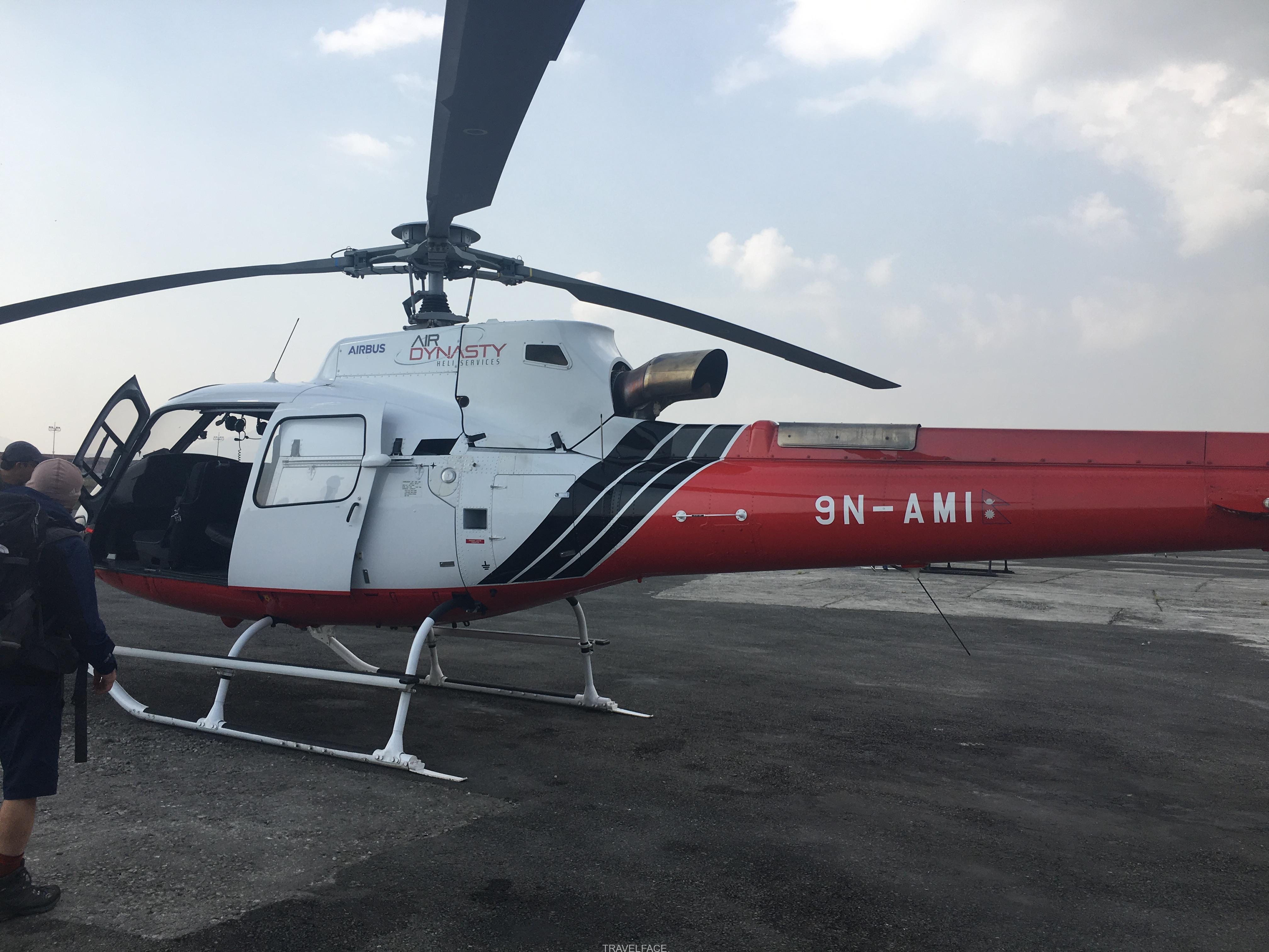 helicopter return to Lukla