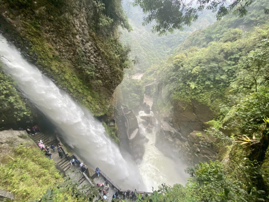 waterfall route baños